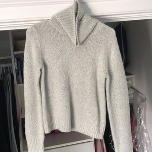 Brandy Melville at turtle neck wool sweater
